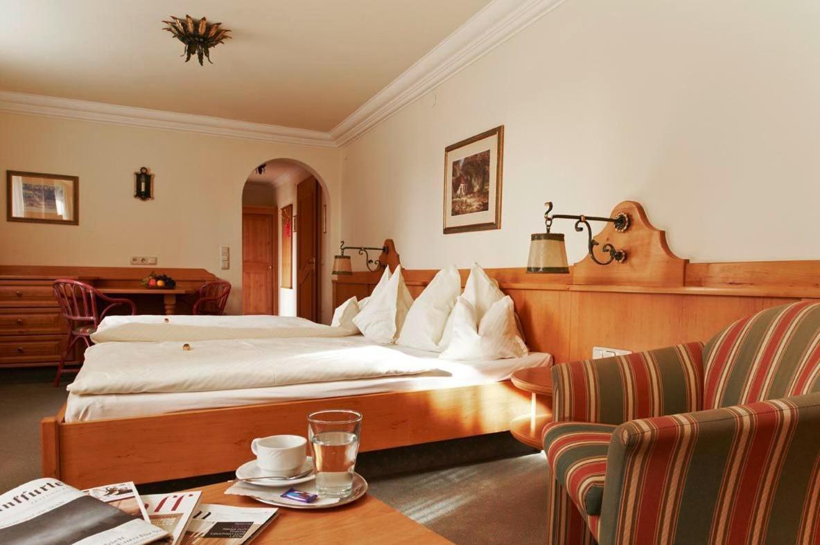 Hotel Lindner Vocklabruck Bagian luar foto