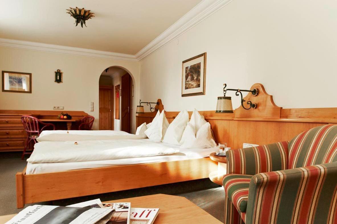 Hotel Lindner Vocklabruck Bagian luar foto