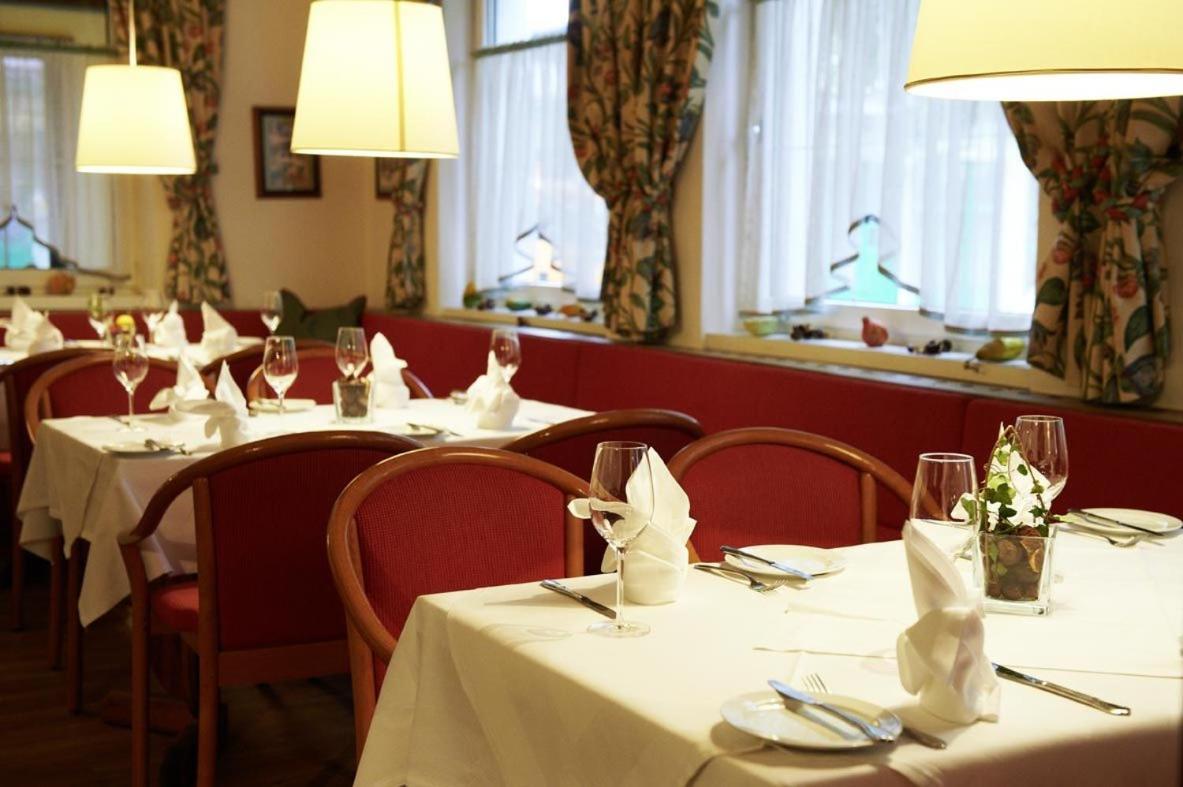 Hotel Lindner Vocklabruck Bagian luar foto